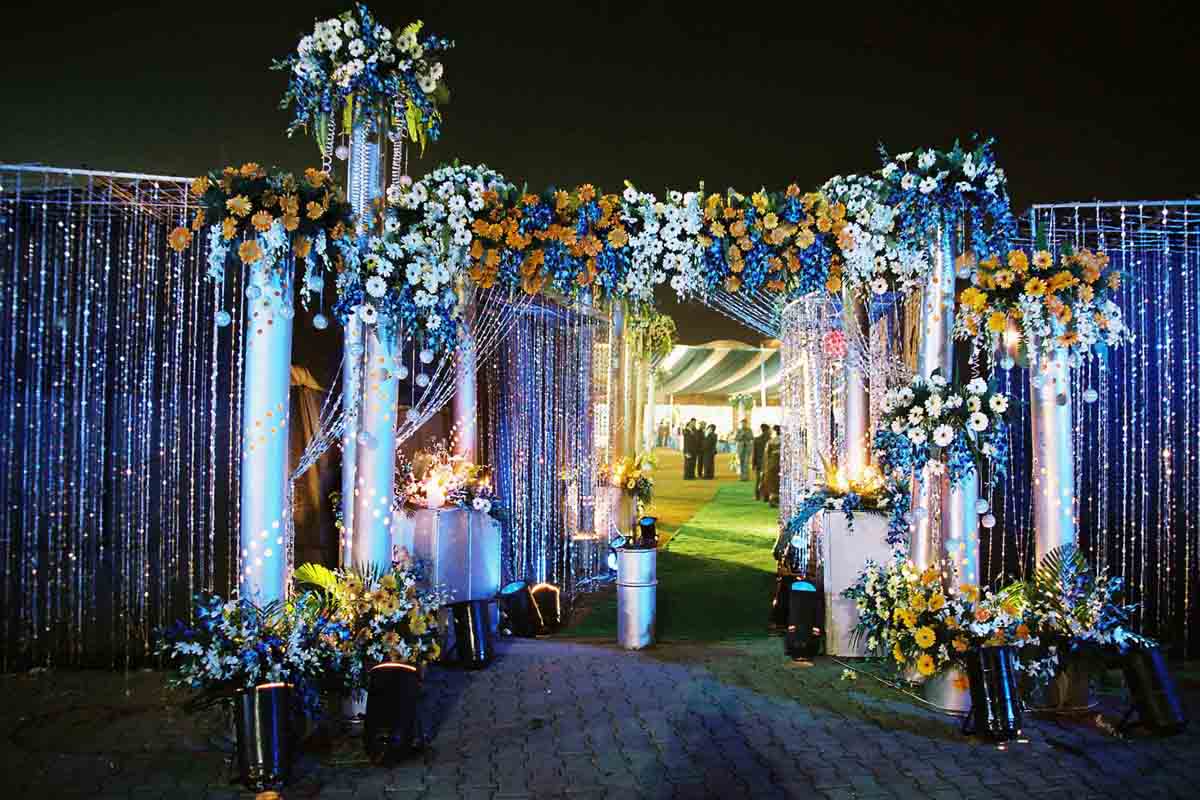 Entry Decor